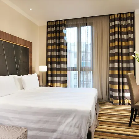 Uptown Palace-3